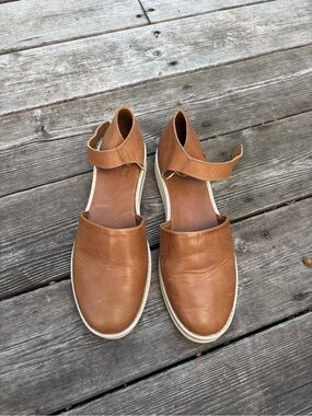 Sols- Women’s Tan Leather Slip-On Loafers with Ankle Strap